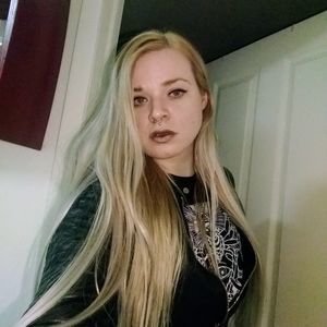 Meet your Posher, Bernadette